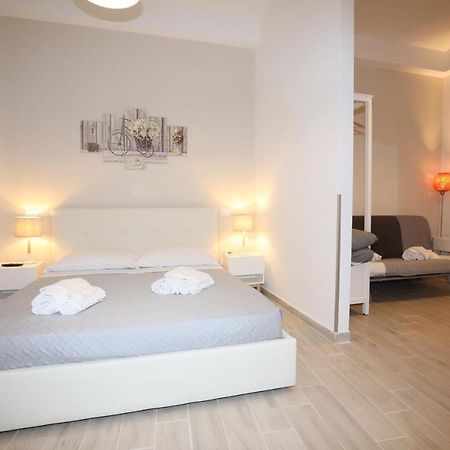 Unique Luxury Apartment And Rooms Rom Exterior foto