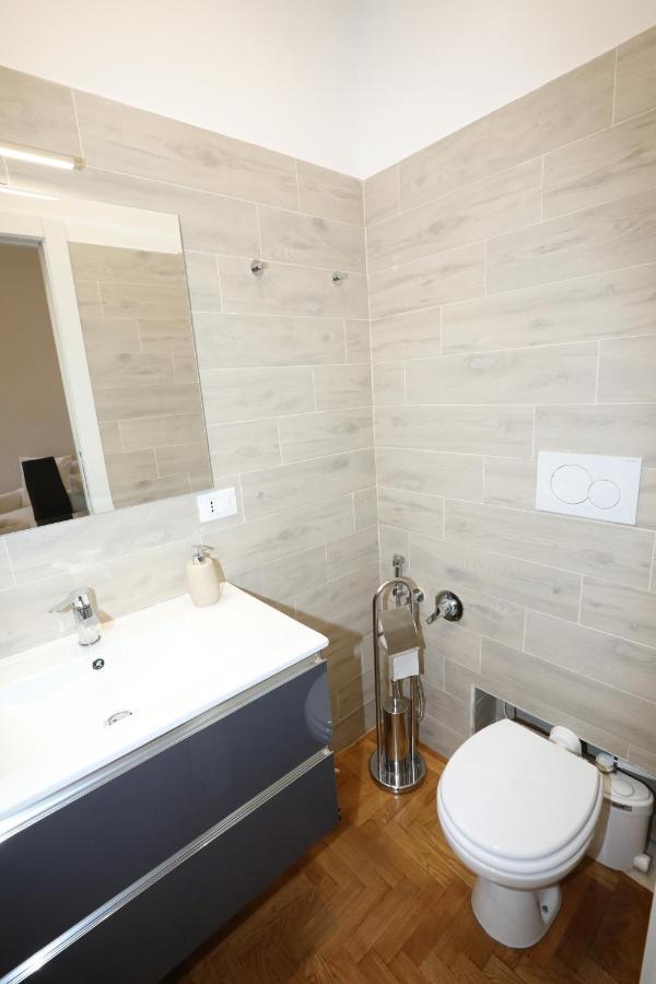 Unique Luxury Apartment And Rooms Rom Exterior foto